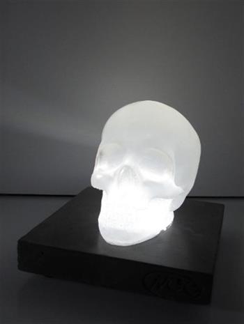 lampe crâne blanc
